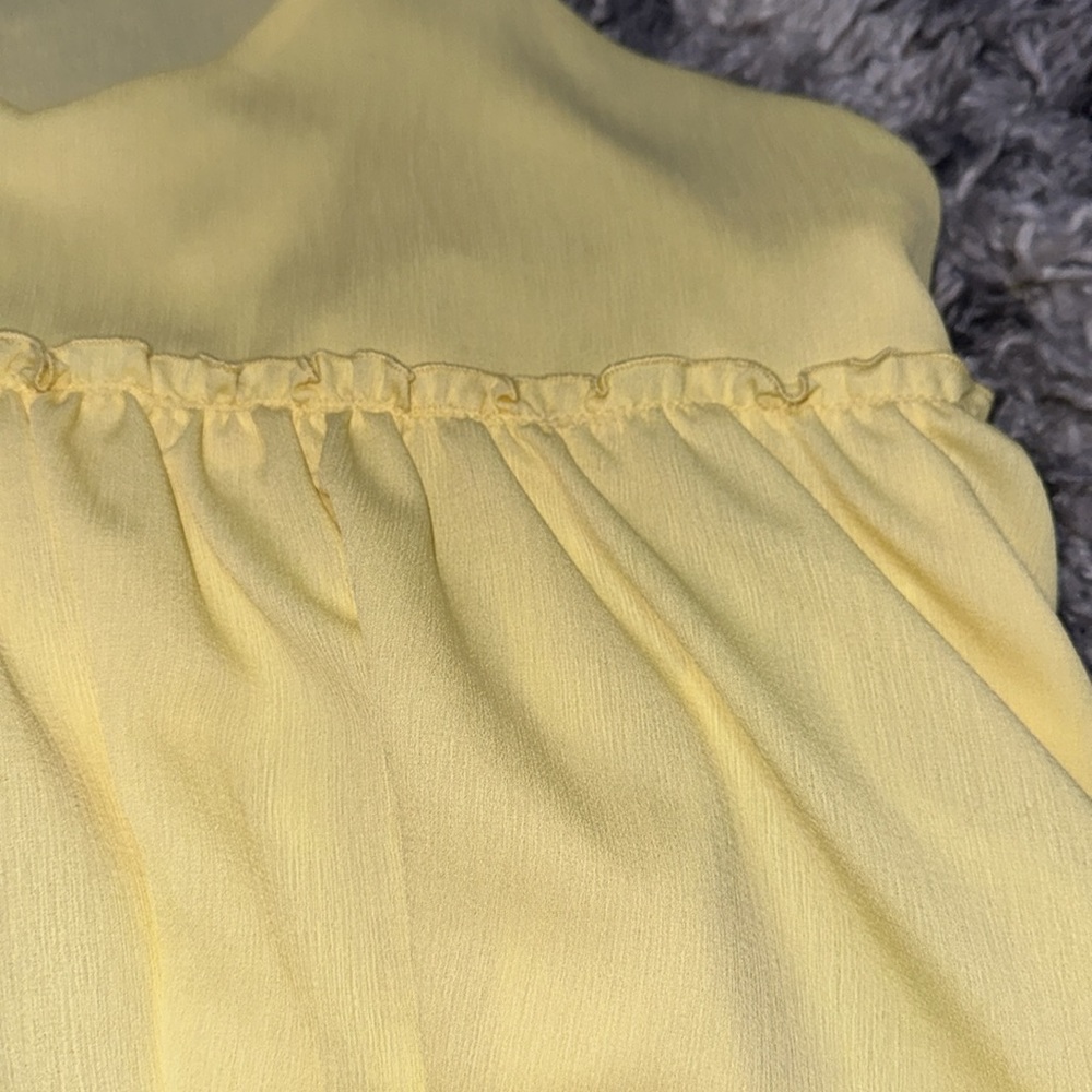 Sleeveless blouse - Picture 3 of 5